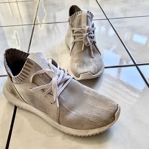 2/150$ ⭐️ Adidas White/Gray Slip On Mesh Sneakers